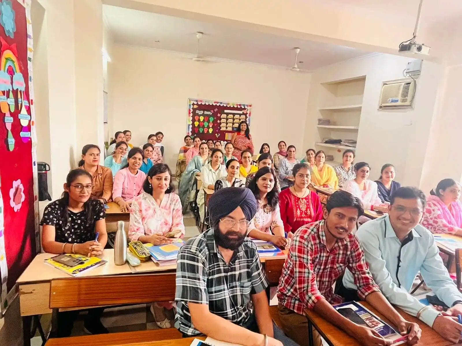 session-with-teachers-by-talentgro